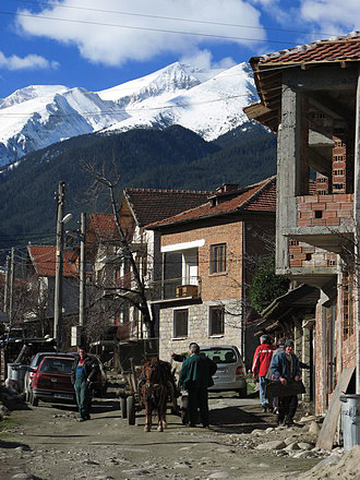 
Bansko, living its own and also turist life.
