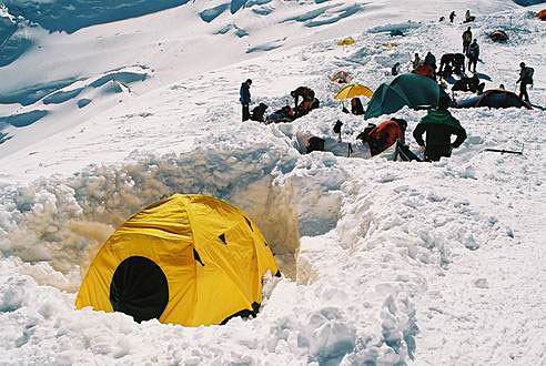 
Camping on the glacier.
