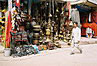 
Kathmandu, obchod so suvenirmi.
Kathmandu, souvenir shop.
