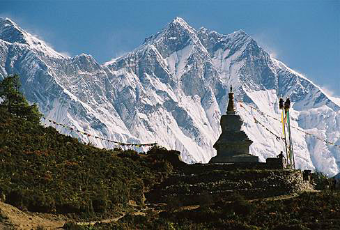 
Lhotse peak (8414 m).
