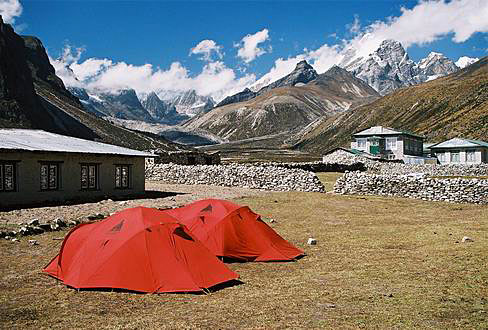
Camp in Pheriche (4240 m).
