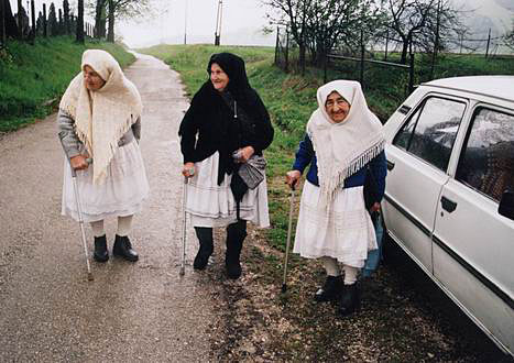 
Traditional dress from Cicmany.
